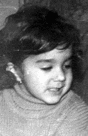 Cristina Lungu, 2 ani, impuscata in inima pe Calea Girocului,  Timisoara,  intre cei doi parinti - 17 decembrie 1989